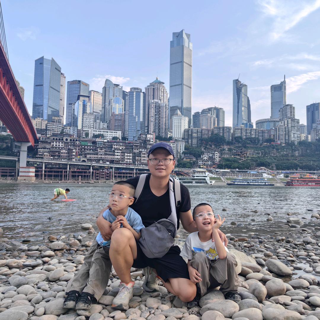 两个儿子的父亲之重生卖绘本 树人绘本馆