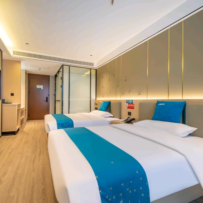 悦楹酒店(青岛北站水清沟地铁站店)