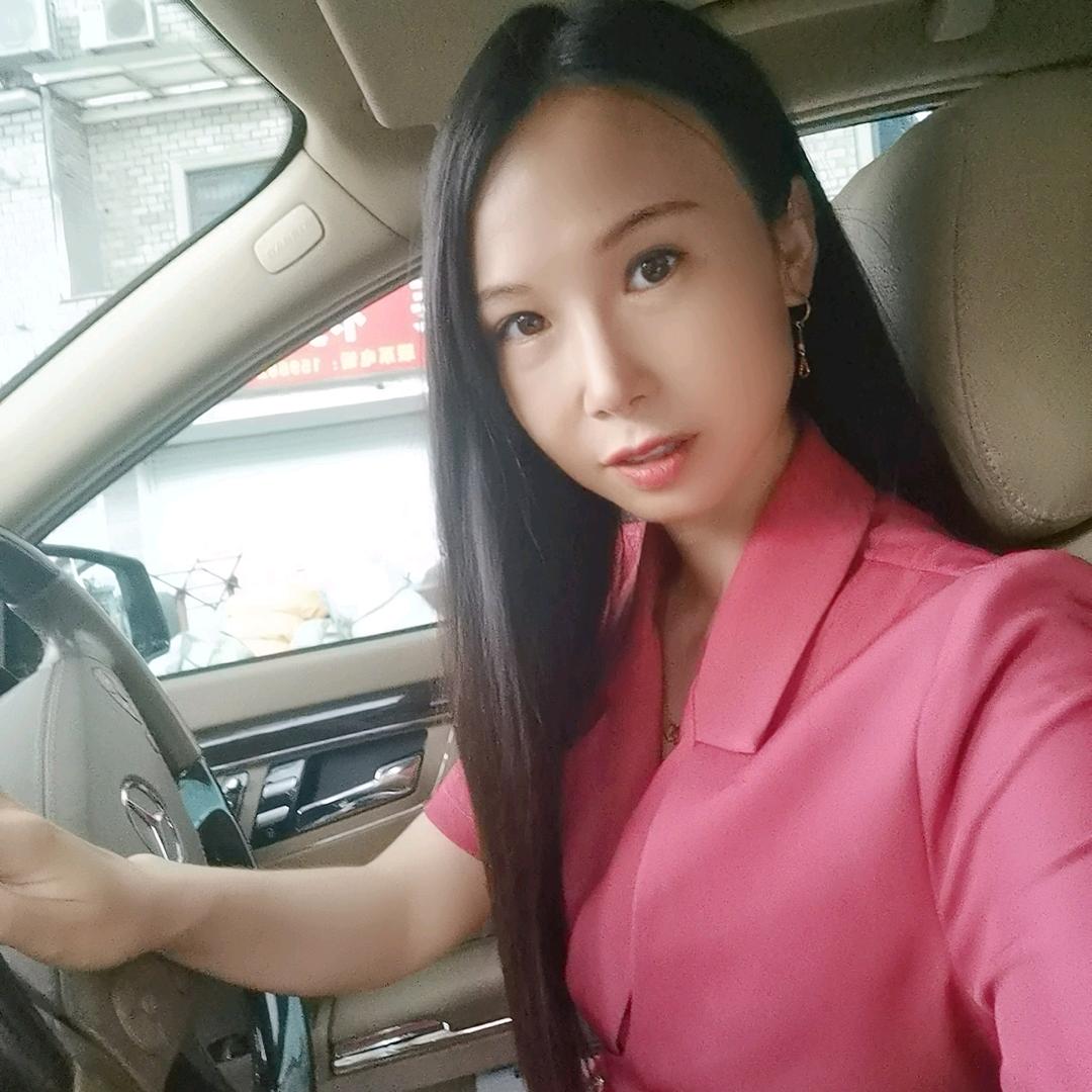 杨杨嘚亿