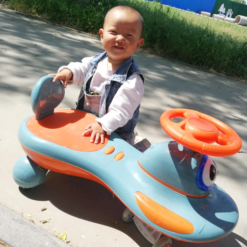 庆赫箱包缝纫工