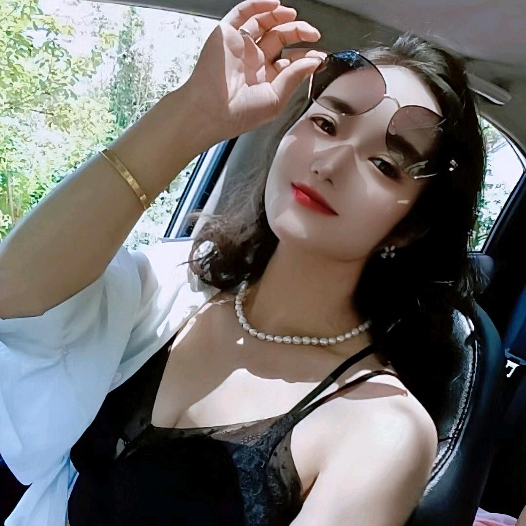 靓妞《招代驾网约车司机》