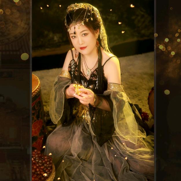 🌹楊镓叁菇凉💃