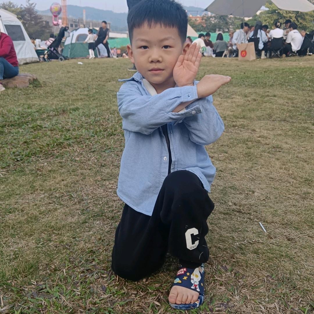 灵泽、