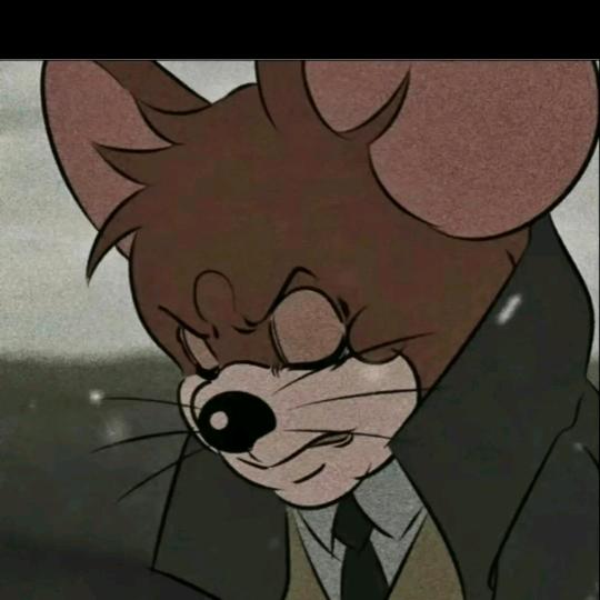 汤姆