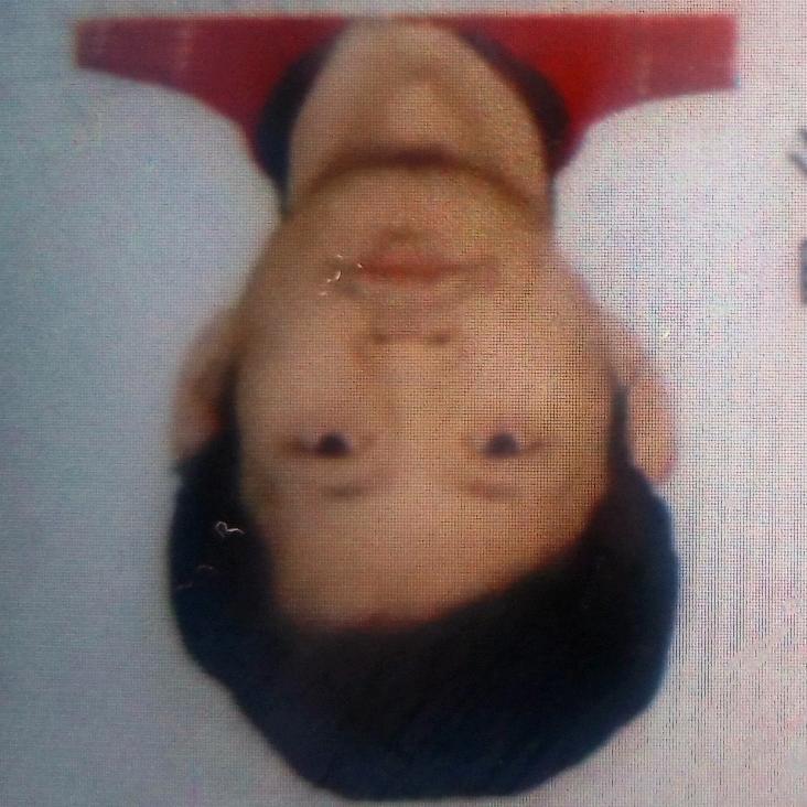 秦歌哥头像