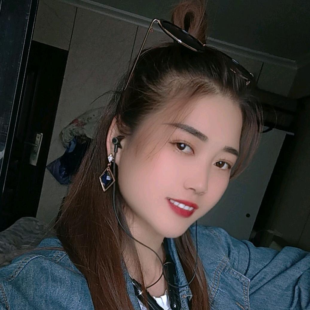 🌸淡然一笑 💘