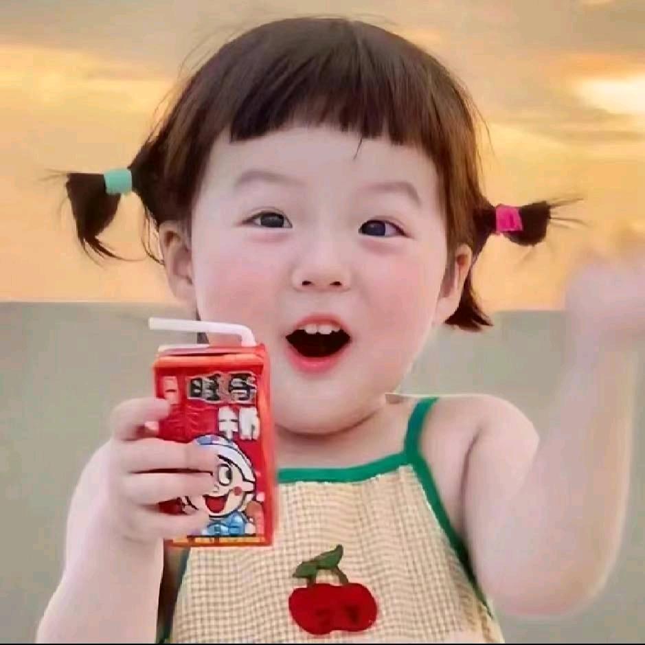 玲玲在睡觉💜