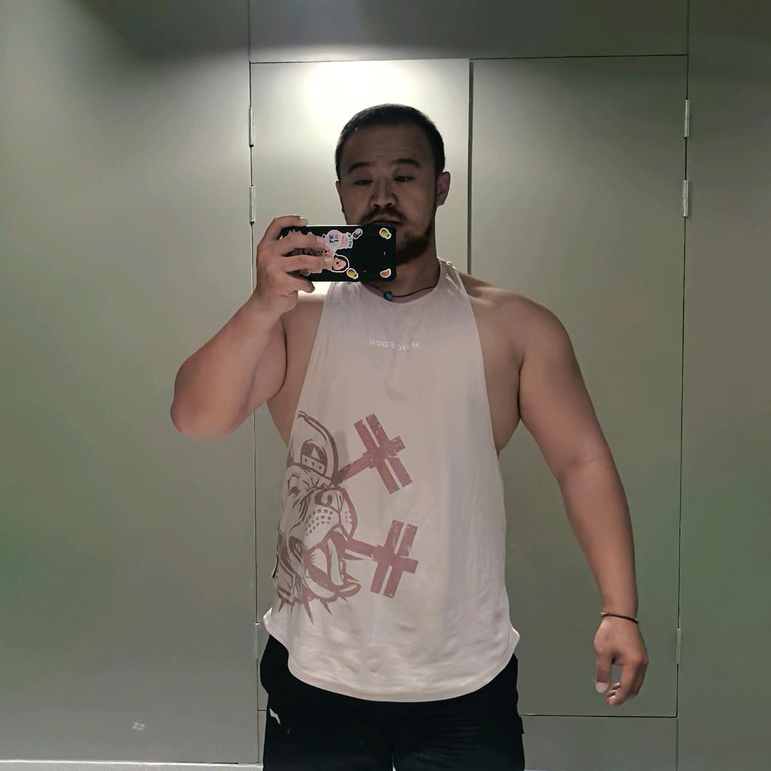 油离配合的美人鱼