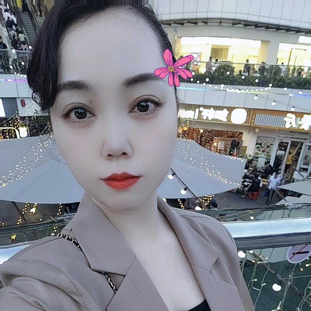 傲雪寒梅🌹
