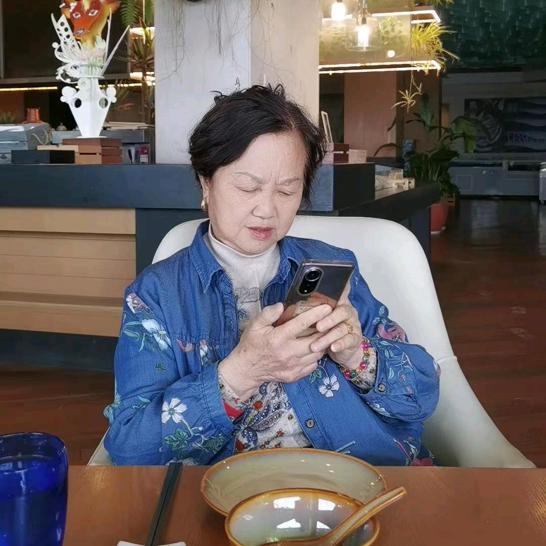 温姐🎀