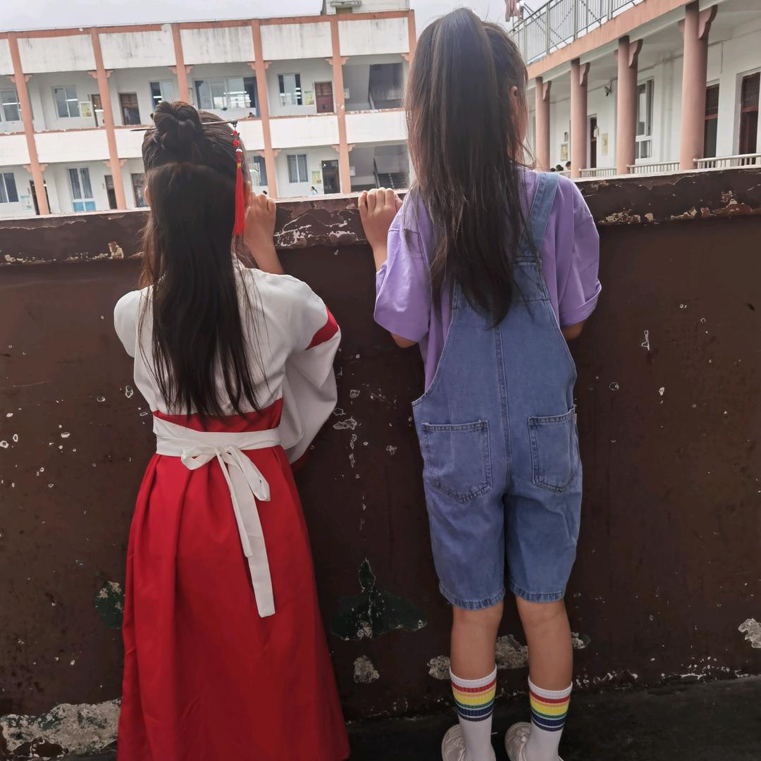 隔壁ꦿ老李💔ོ࿐ᩚ