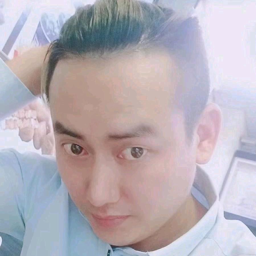 霞山发型设计师吴老师