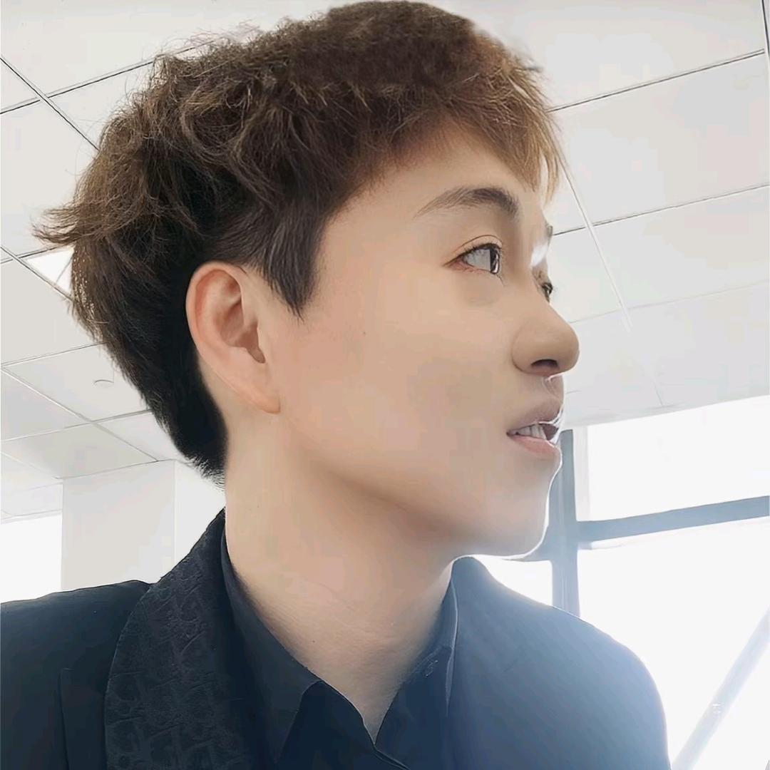 小鹤🎣