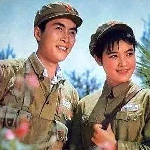 问路在一心(橱窗购物)