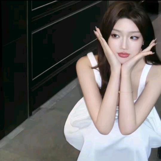 穿着校服去舞厅