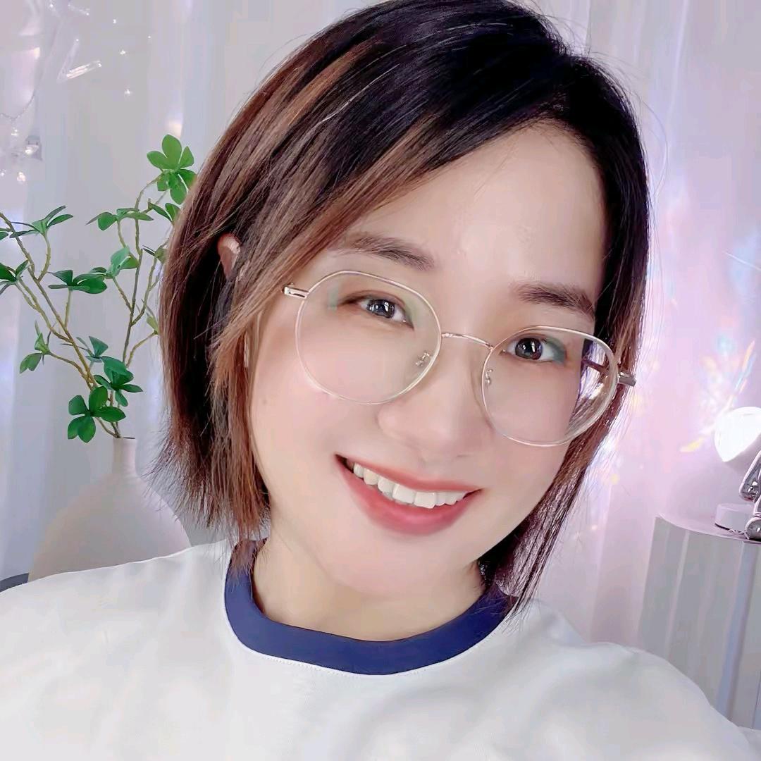 亮亮🎤（早7：10分首播）