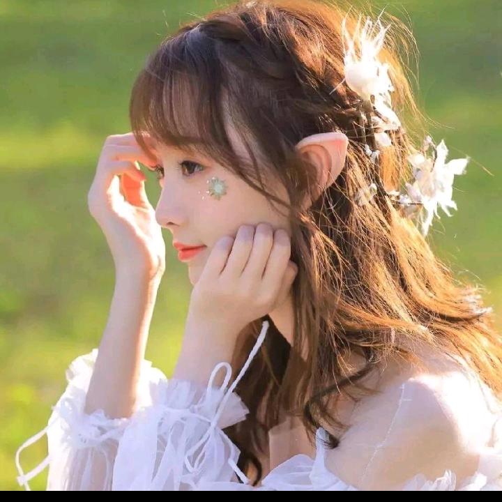 („ಡωಡ„)阳光🌹女孩