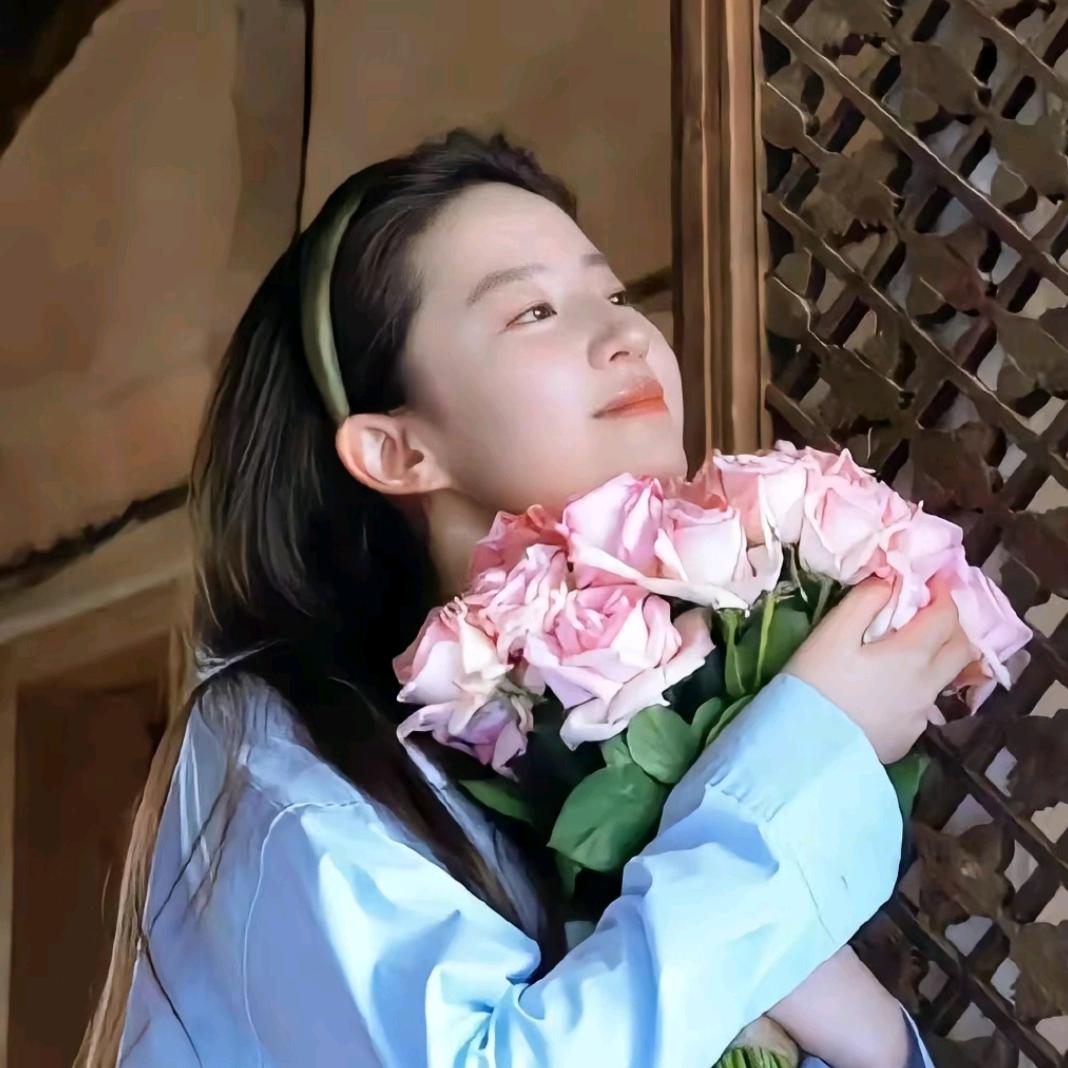 轰隆隆大的刘美玲头像