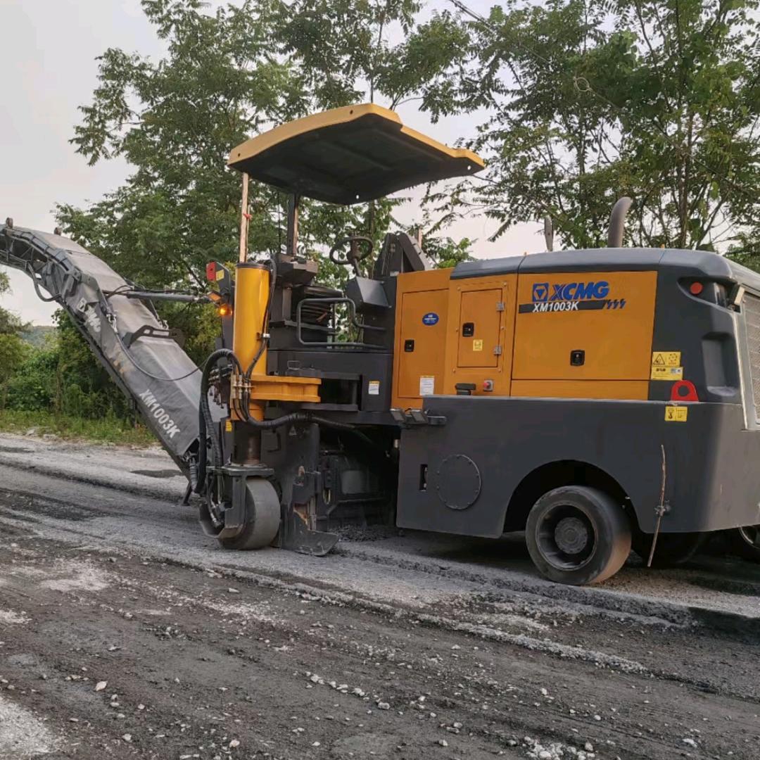 公路摊铺-铣刨-清扫-机械租售