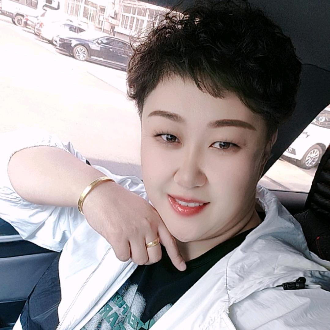 米儿大姐（英子）