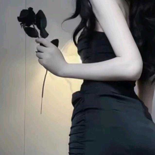 委屈的小碗