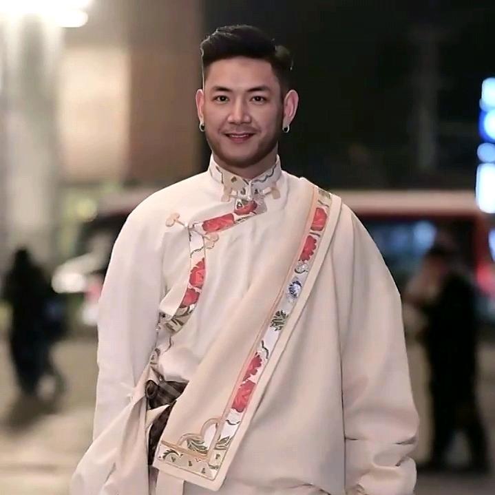 耐心等候