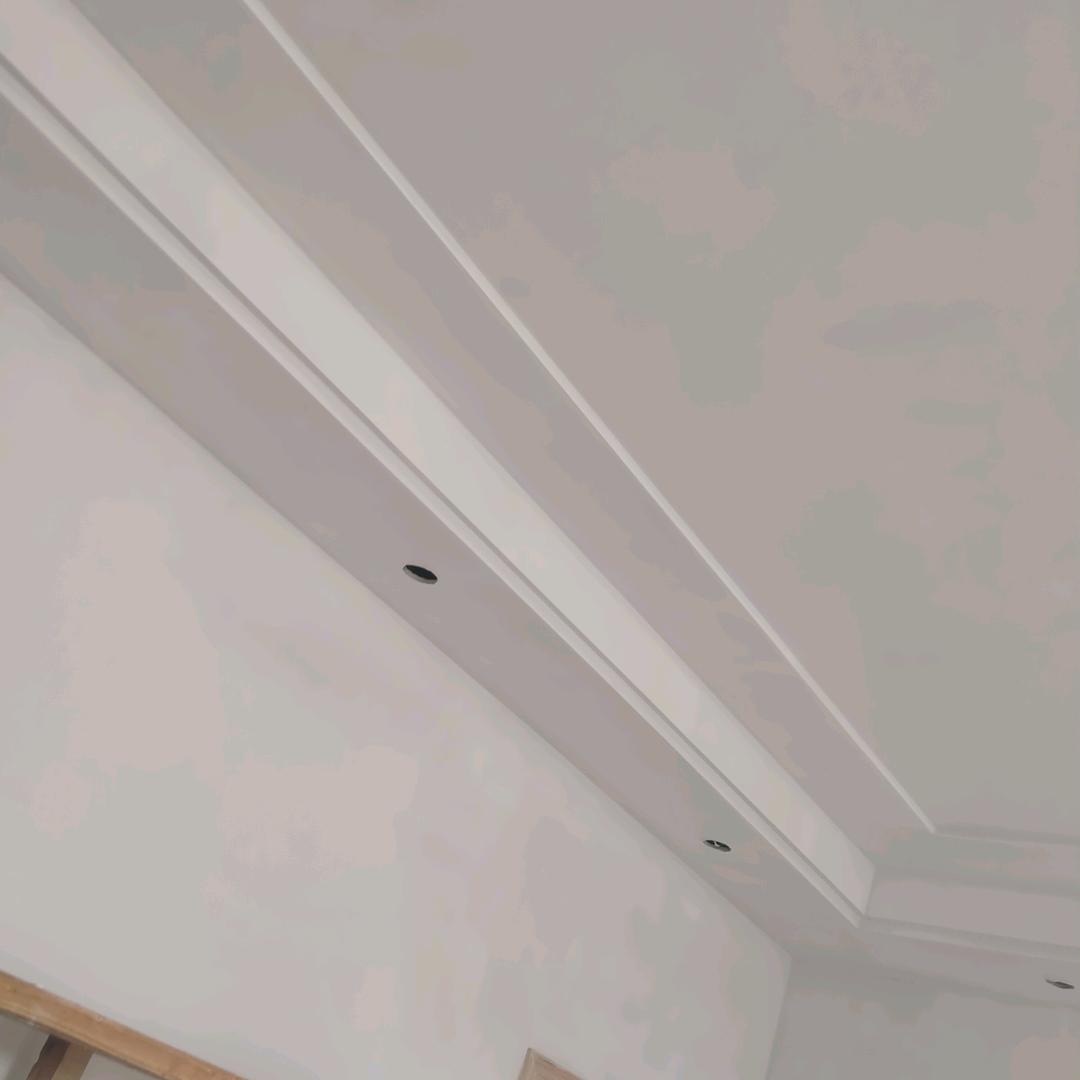 腻子哥小陈