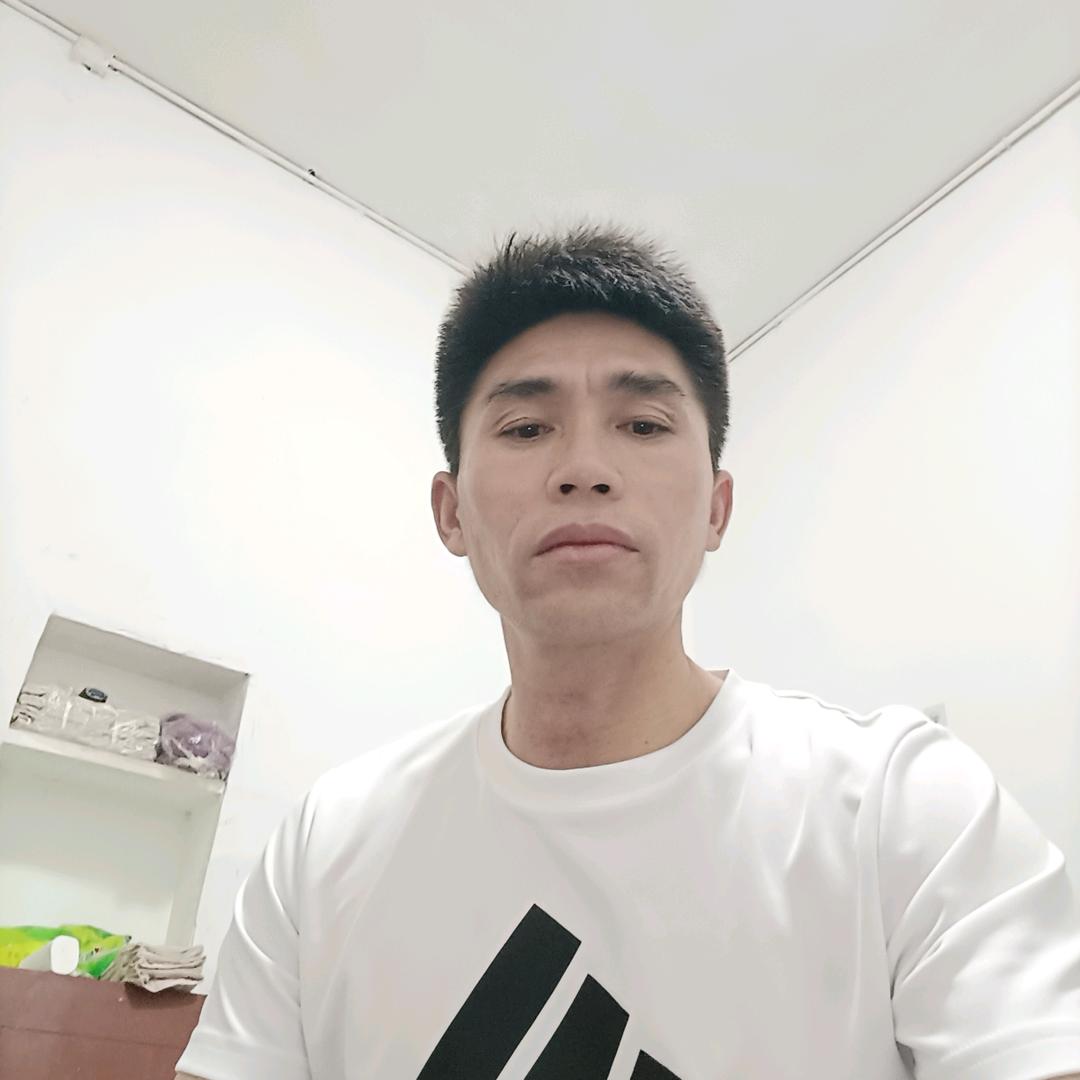 @小峰⁶¹⁸头像