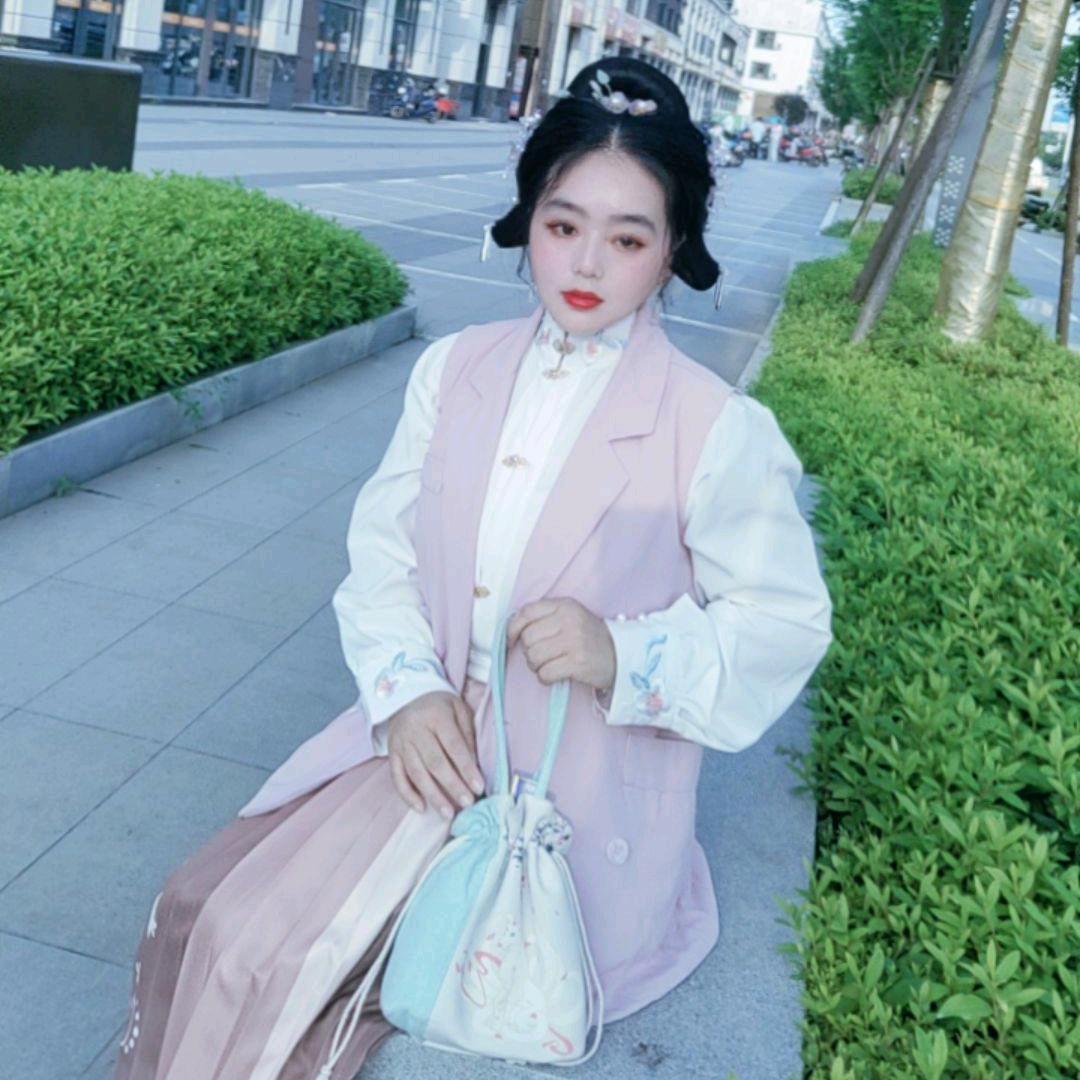 李贵兰💛🌺