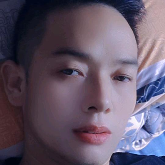 用户1213762679850向往神鹰