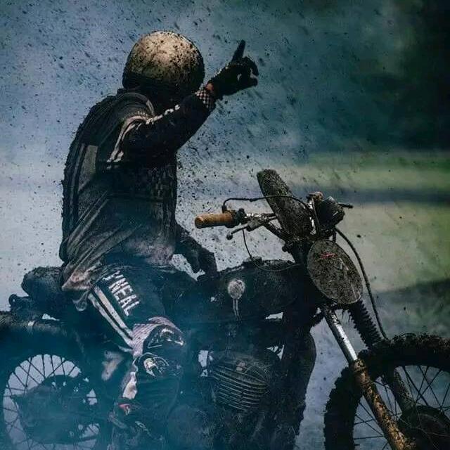 酷车小镇汽车美容装饰店