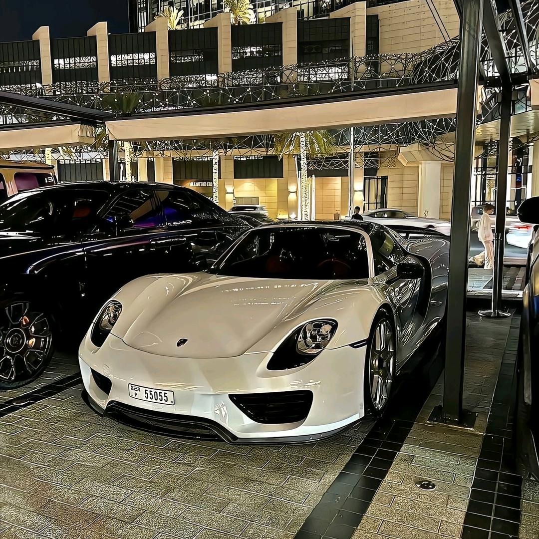 伊犁精品半价车