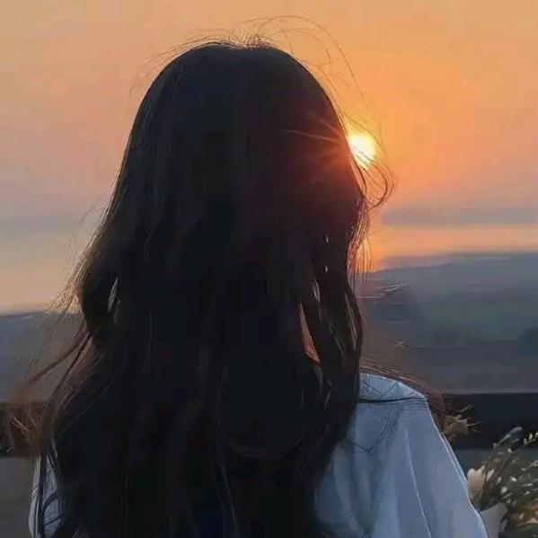 三   月