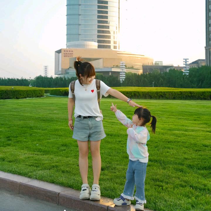 大王＆桐桐吖