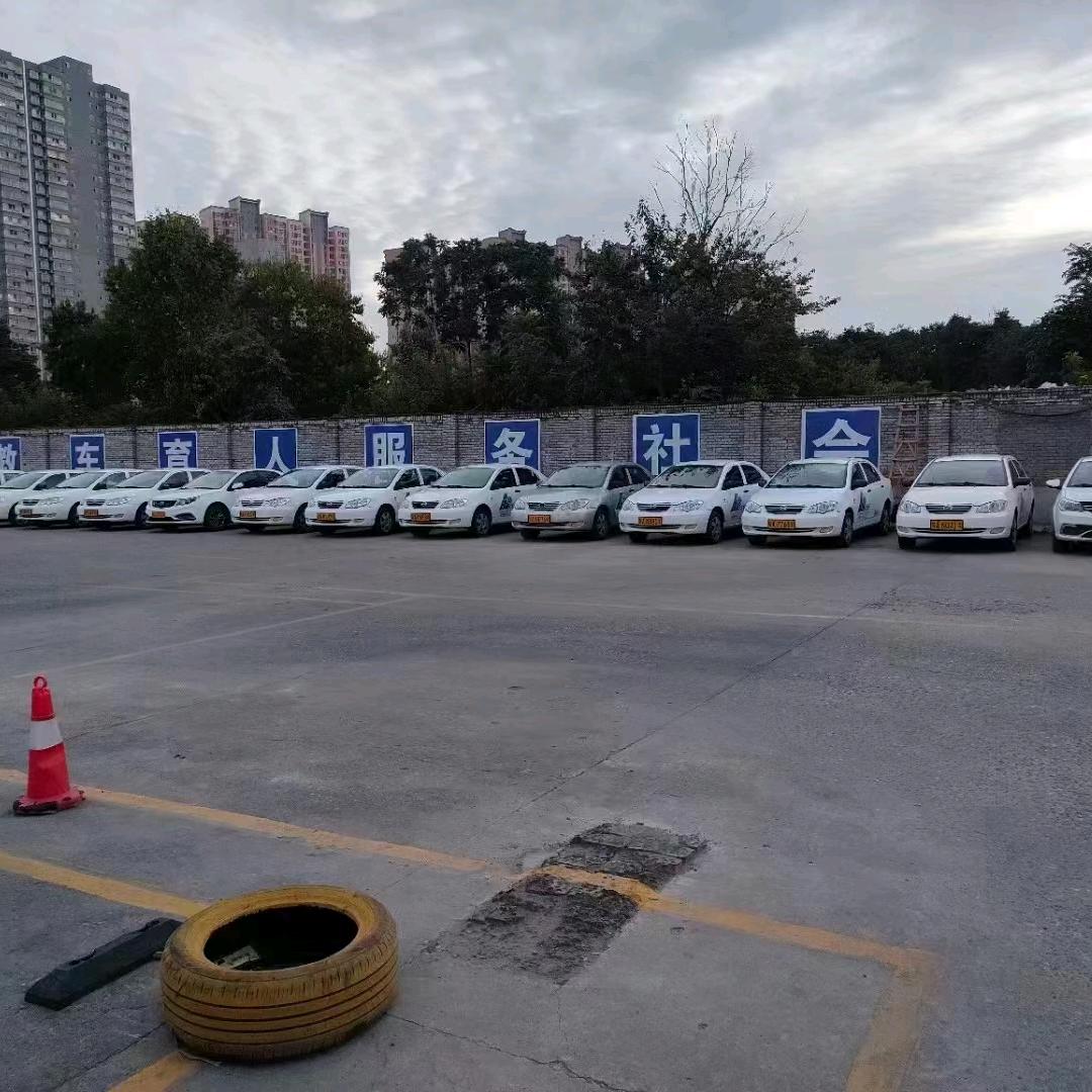 创能驾校冯教练（丰禾路训练场）