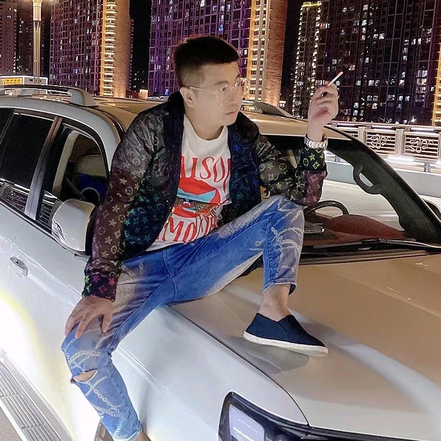 子雄一哥 ·✌️