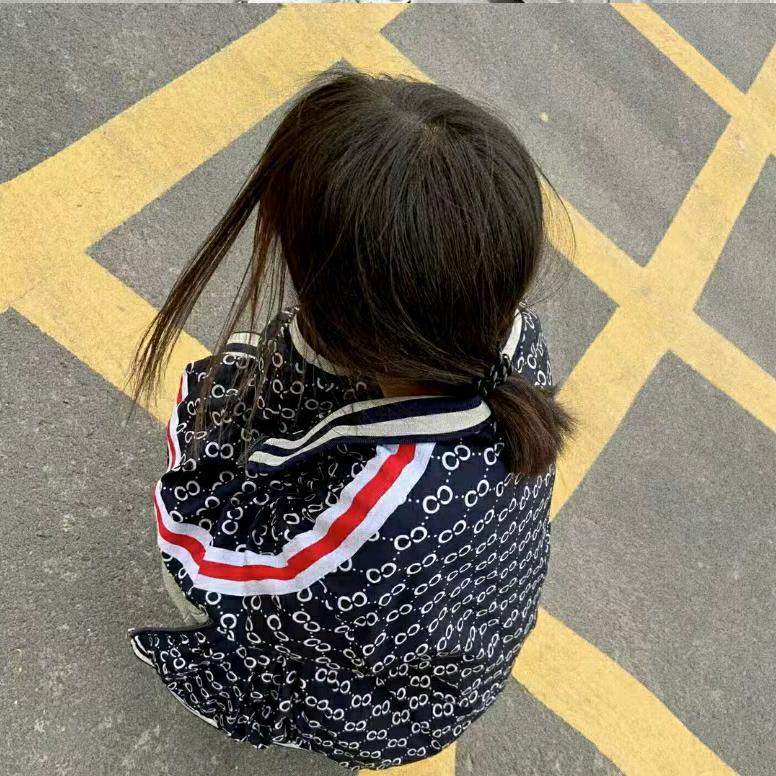 你TM装啥呢