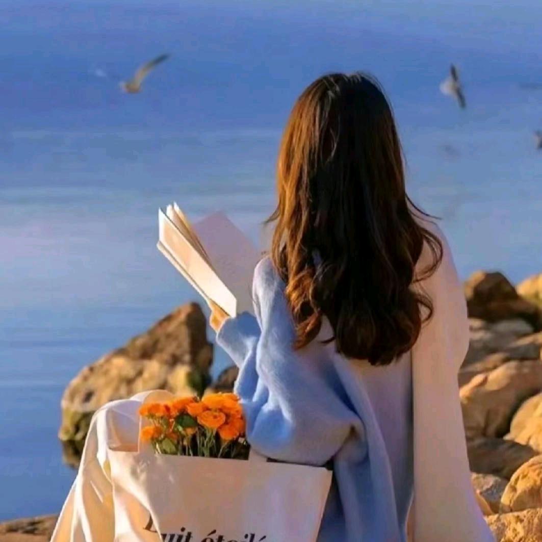 🍓🍓小美是个吃货🍓🍓