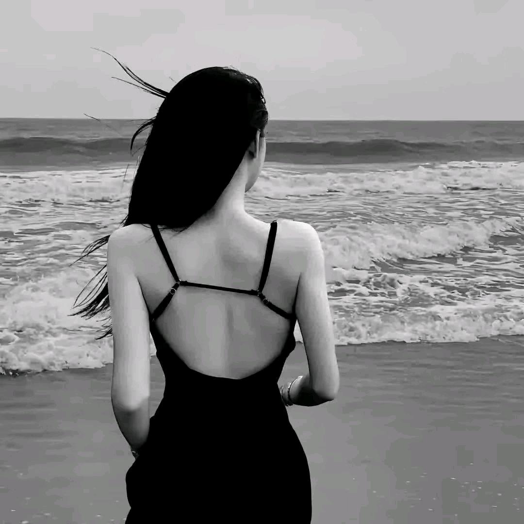 莫念