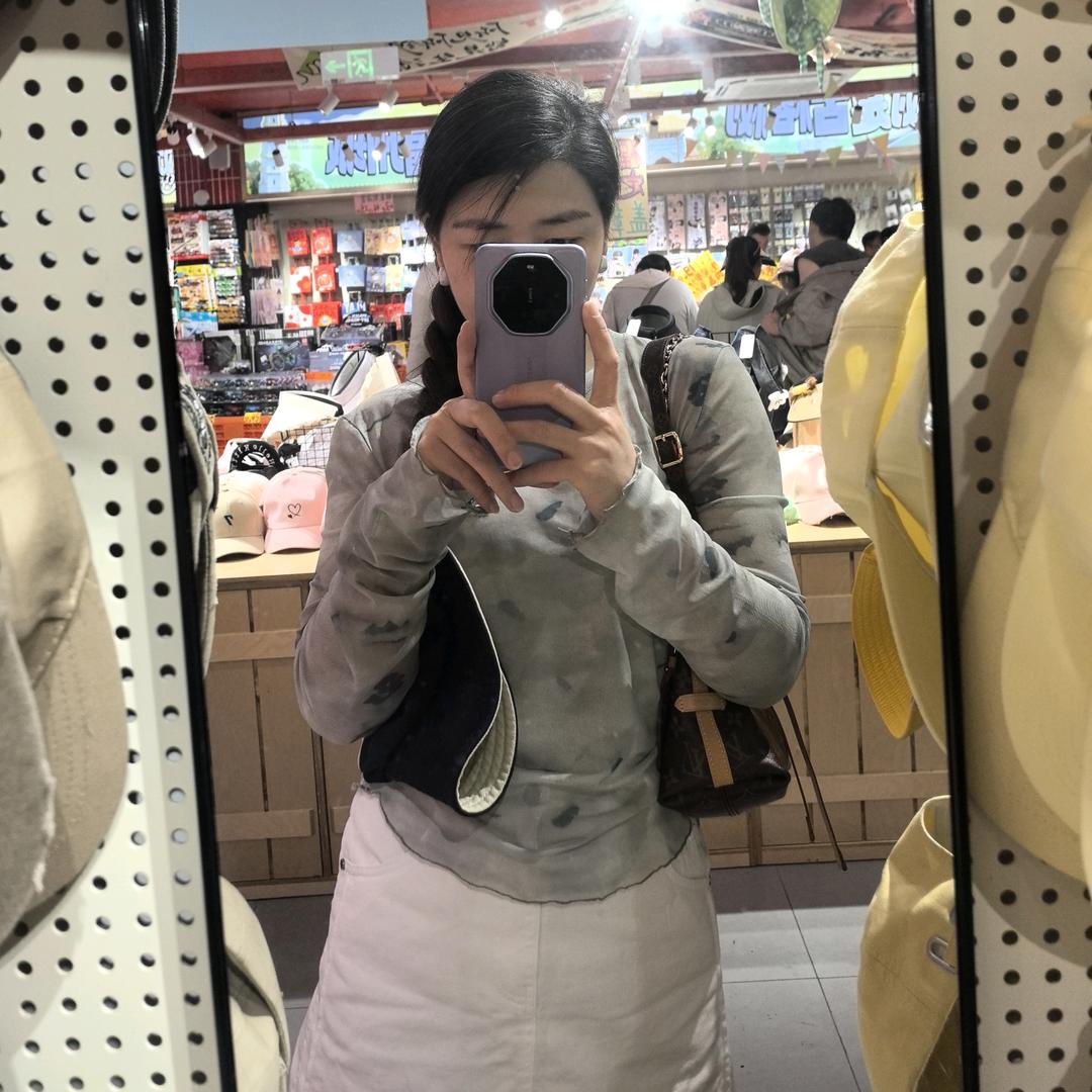 遥远。