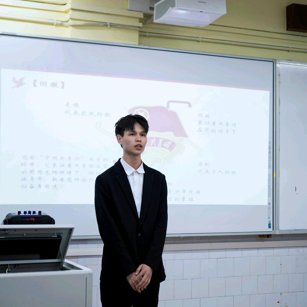 尹业鐄