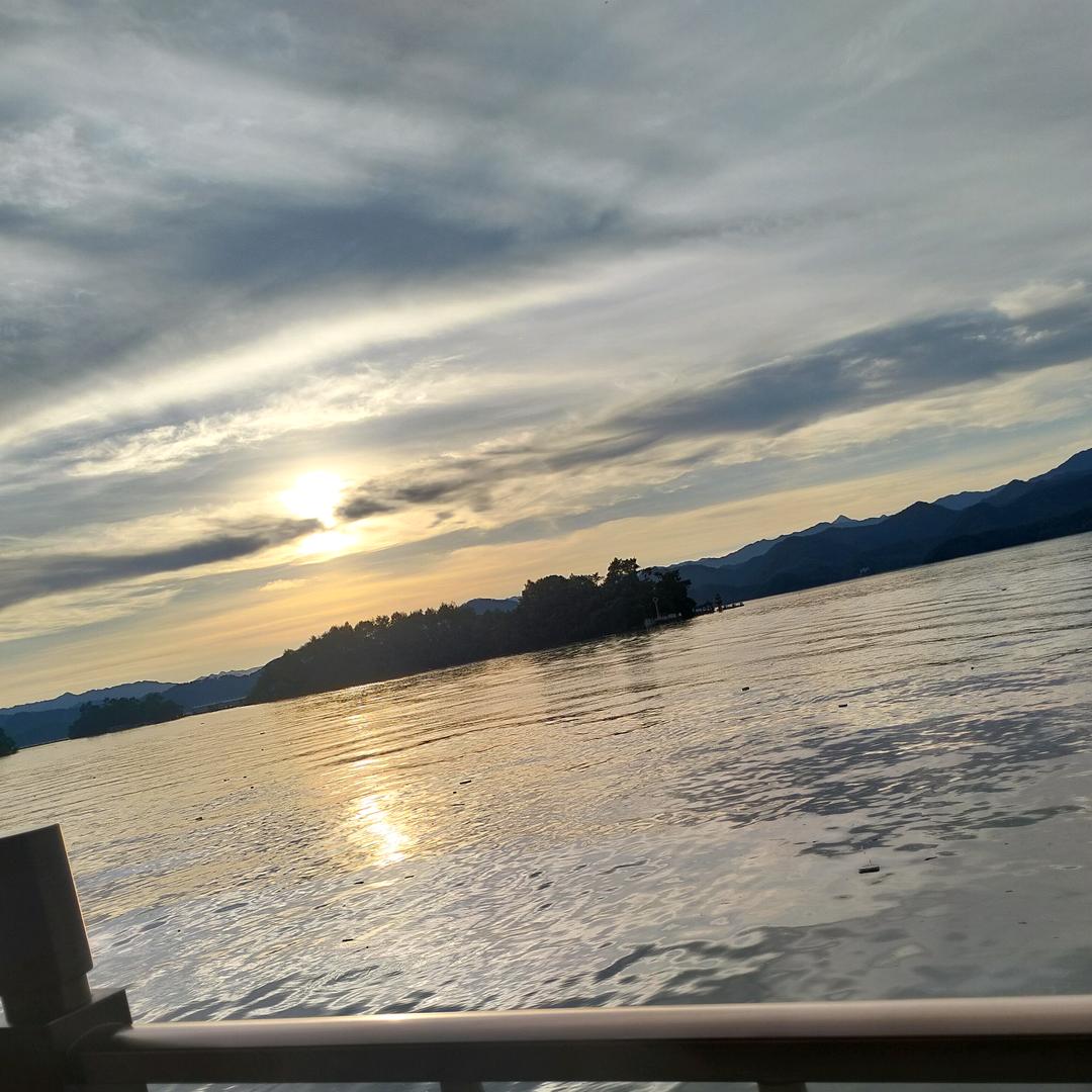 🌈🌈🌈御姐姐