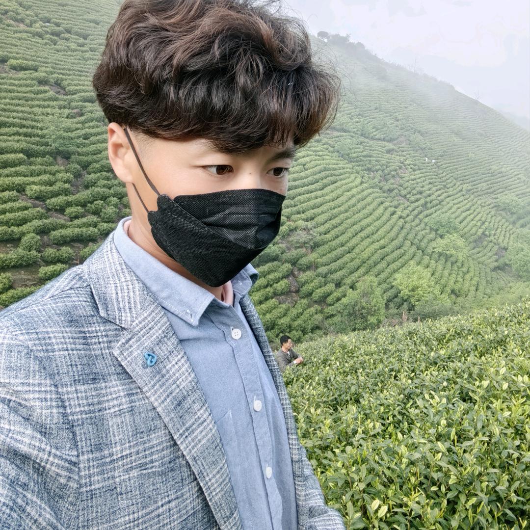 九秒五时🐍淼飞