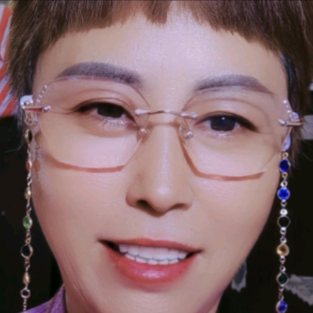 辉姐