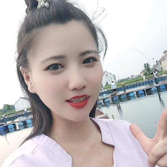 多彩渔具