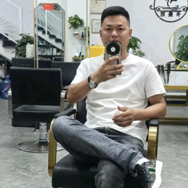 唐志芳红砖海鲜批发