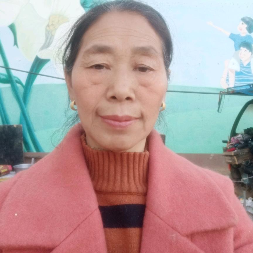 六六奶奶(我是马姐晚8点1O分开播)