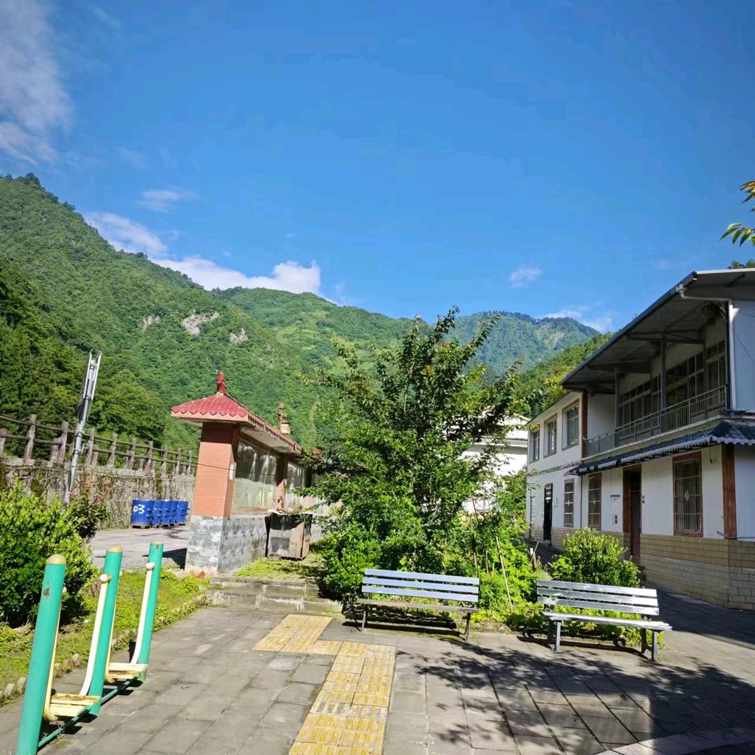 国保山驿站，宝康路上的特色民宿驿站