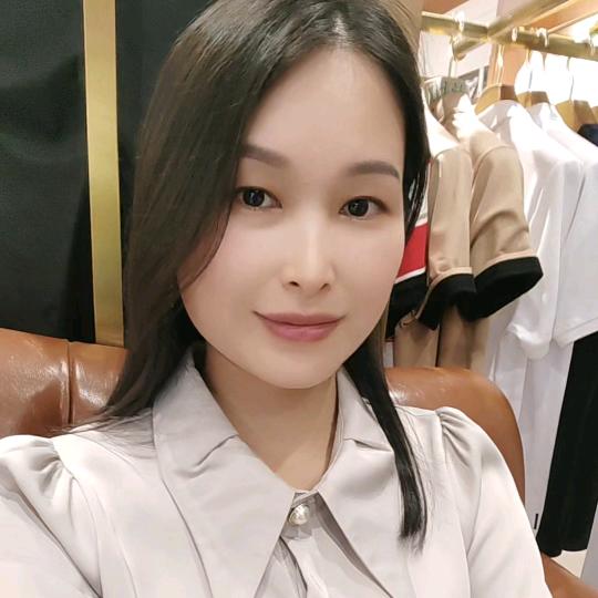@小芳