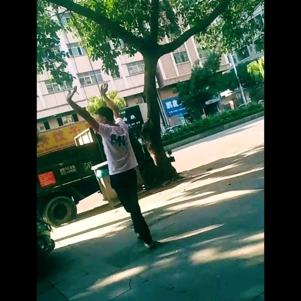 爱你不是两三天